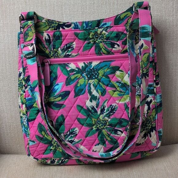 Vera Bradley Tropical Paradise Mailbag Crossbody Quilted Pink Floral Tote Bag - Picture 3 of 10